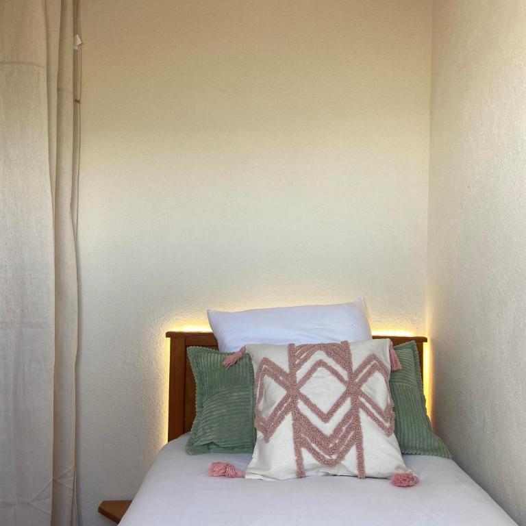 La Grange - Camping le Mont Orel - Chambre Triple - Vue sur Lac - 5