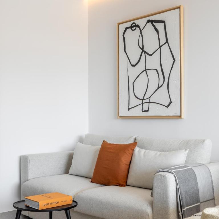 Golden Mile Studio I Seaview I Pools I Beach 4minutes walk I Free Parking - Studio Apartment with Sea View - 80