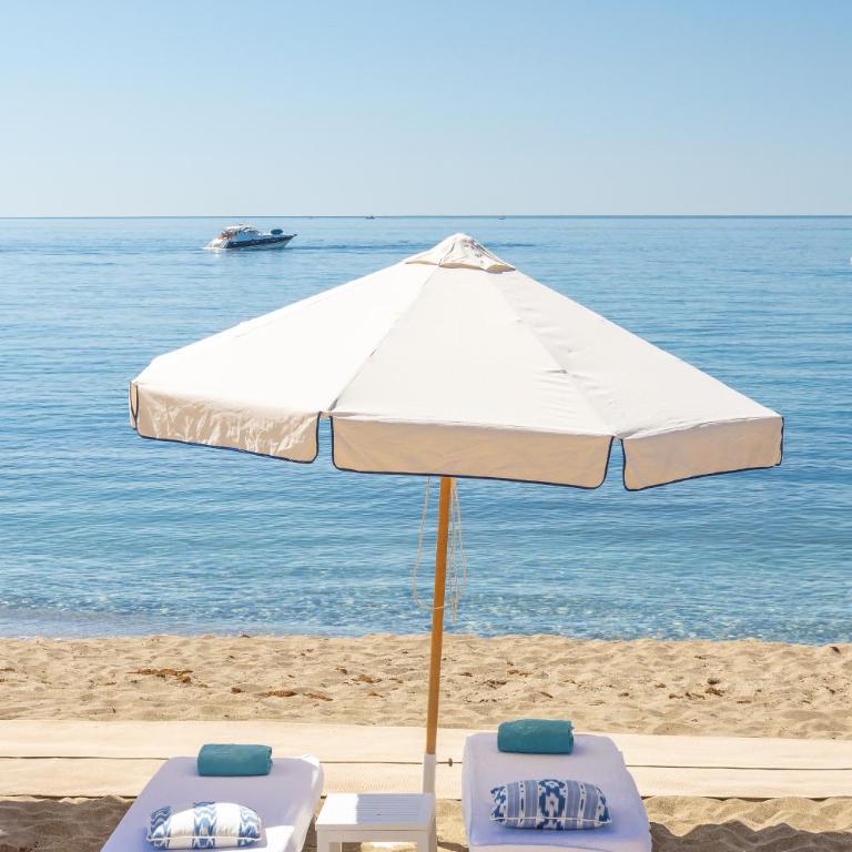 Golden Mile Studio I Seaview I Pools I Beach 4minutes walk I Free Parking - Studio Apartment with Sea View - 56