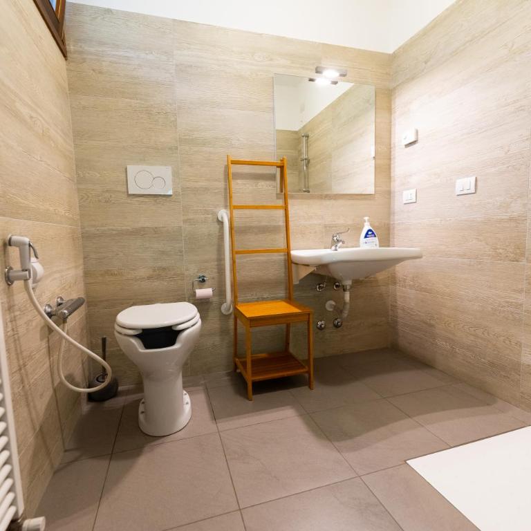Agriturismo Deviscio - Camera Matrimoniale con Accesso Disabili - 14