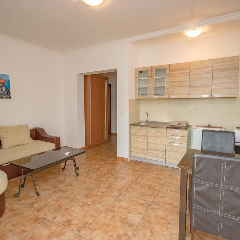 Sea Whisper Apartment - One-Bedroom Apartment - 15