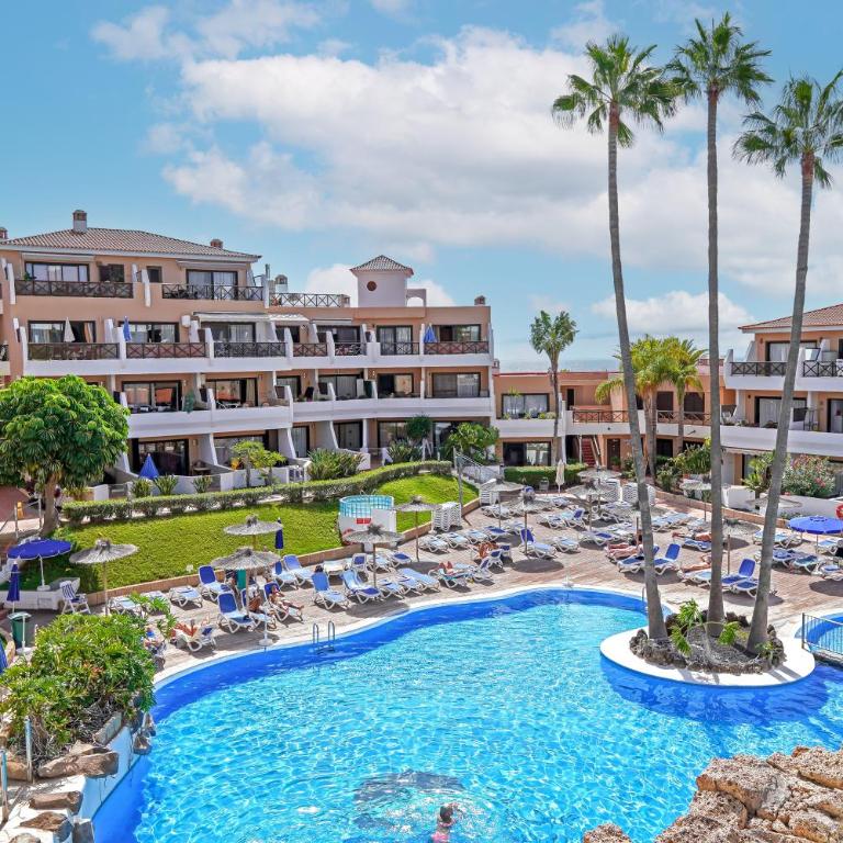 Newly renovated, luxurious apartment with a heated pool - by TENERIFEHINTS - Casa - 36