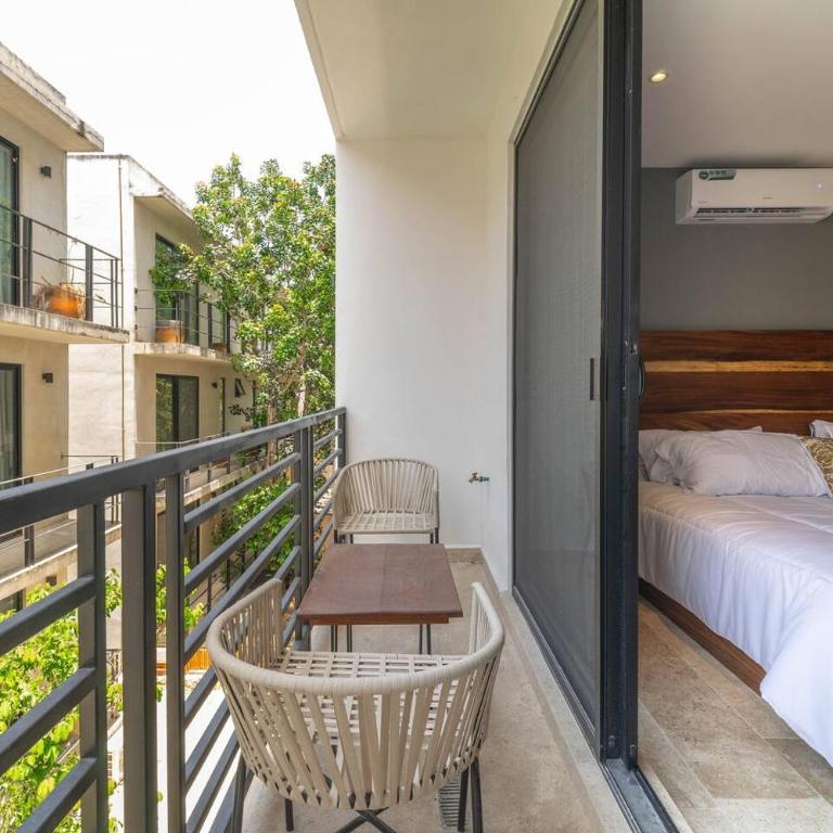 King Suite with Balcony, Gym and Rooftop Pool - Apartamento - 1