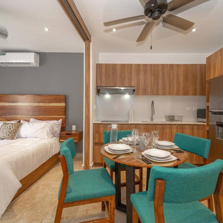 King Suite with Balcony, Gym and Rooftop Pool - Apartamento - 7
