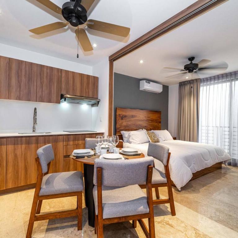 King Suite with Private Balcony, Gym and Rooftop Pool - Apartamento - 8