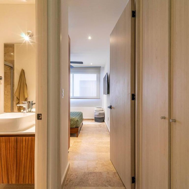 Lux Suite with Private Plunge Pool and Gym - Apartamento - 7