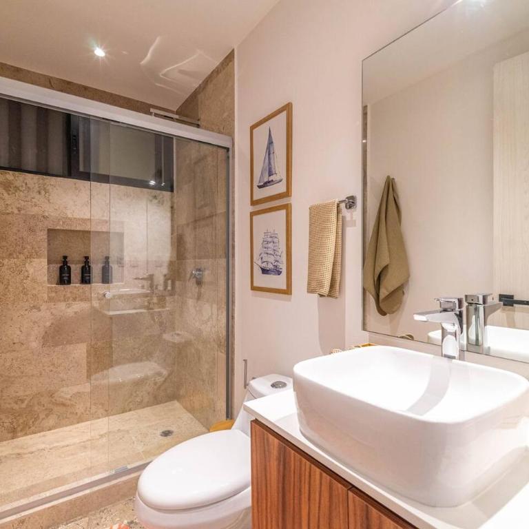 Lux Suite with Private Plunge Pool and Gym - Apartamento - 12