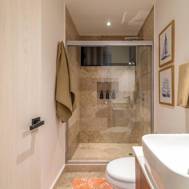 Lux Suite with Private Plunge Pool and Gym - Apartamento - 13