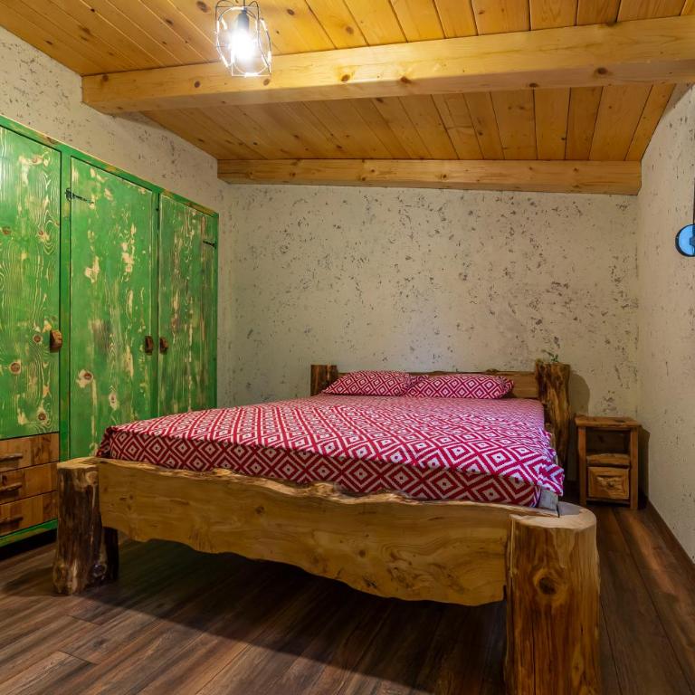 Rustic Cottage Montenegro Bridje - Two-Bedroom House - 26