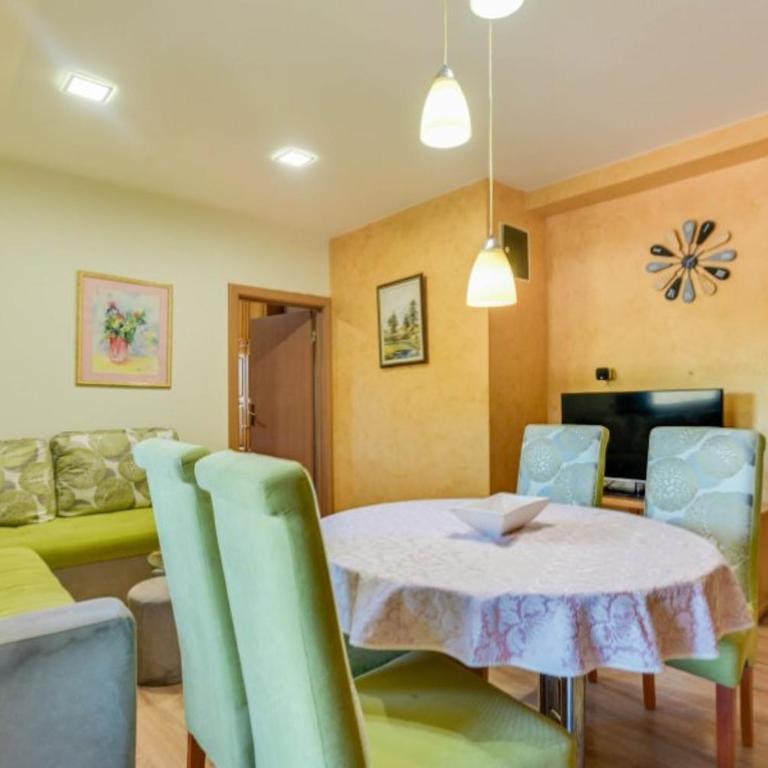 Apartmani Trg - Deluxe One-Bedroom Apartment - 18