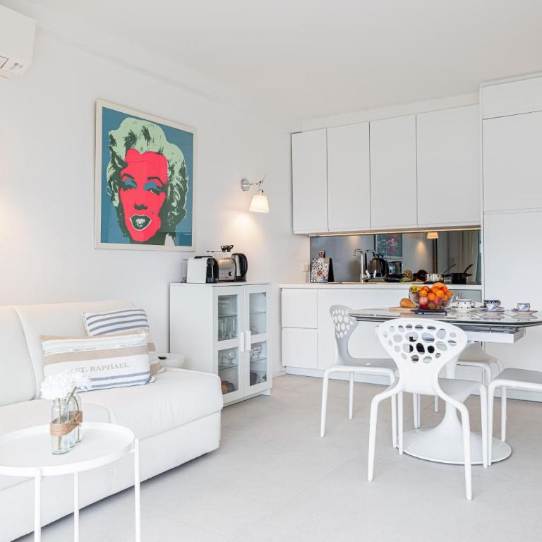 FEEL HOME - GRASSEUIL - Appartamento con 2 Camere da Letto e Vista Mare - 14
