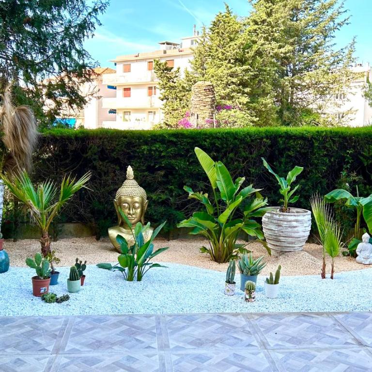 Superbe 3P bohème, Juan les pins, jardin, calme et proche de la mer - Two-Bedroom Apartment - 9