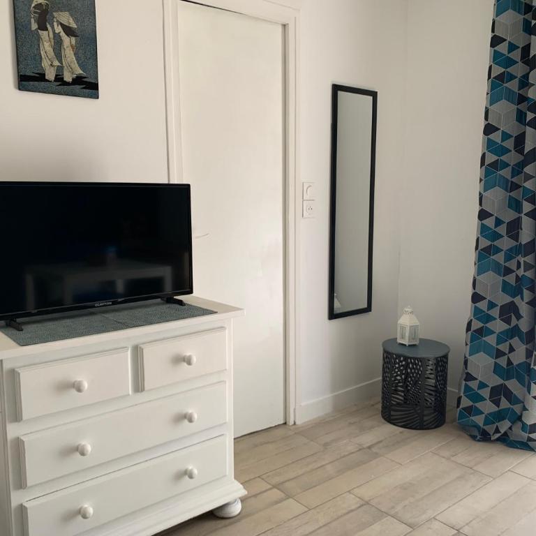 La Grande Terrasse, appartement rez-de-jardin - Studio mit Terrasse - 6