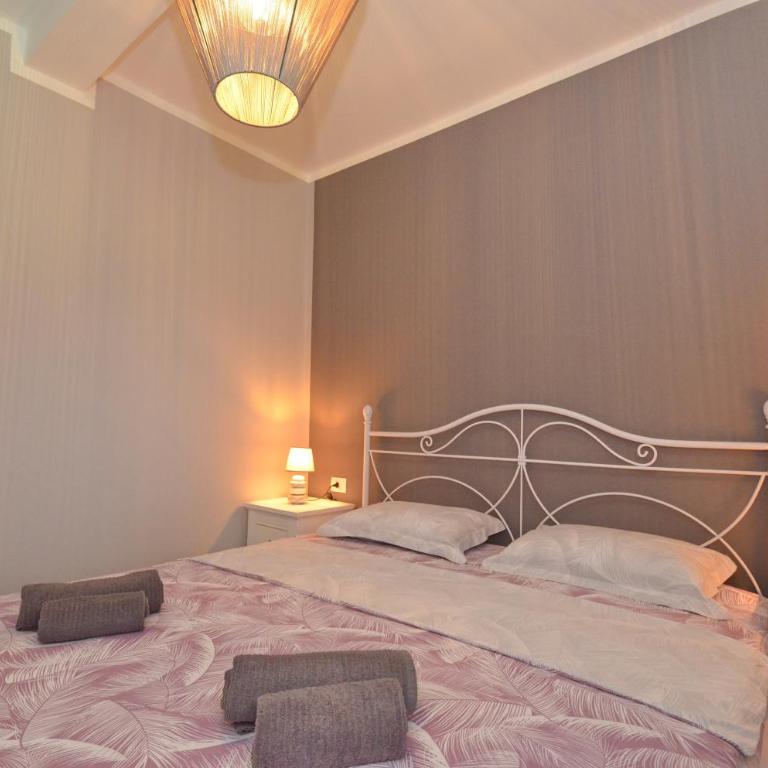 Apartments Orizzonte with beautiful view of the bay - Apartman sa 1 Spavaćom Sobom - 13