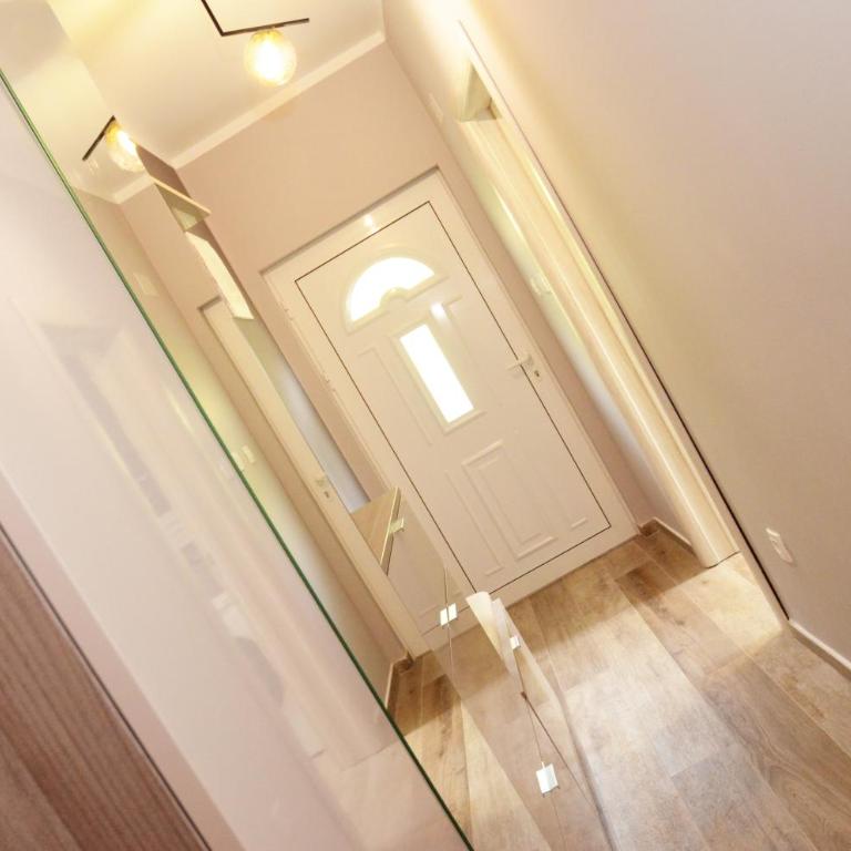Apartments Orizzonte with beautiful view of the bay - Apartman sa 1 Spavaćom Sobom - 6