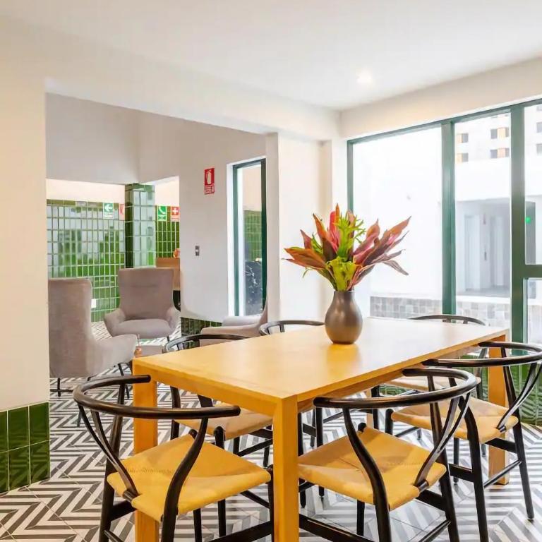 Premiere apartment in the heart of Barranco, a block away from Central restaurant - One-Bedroom Apartment - 21