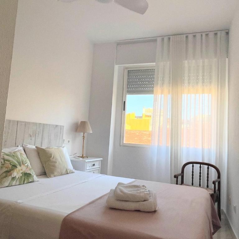 Céntrico Apartamento Vara de Rey - Two-Bedroom Apartment - 12