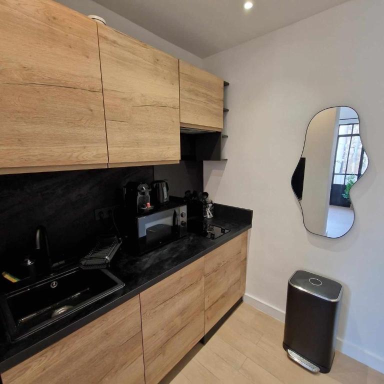 Casa Riviera - en plein coeur du vieil Antibes - One-Bedroom Apartment - 12