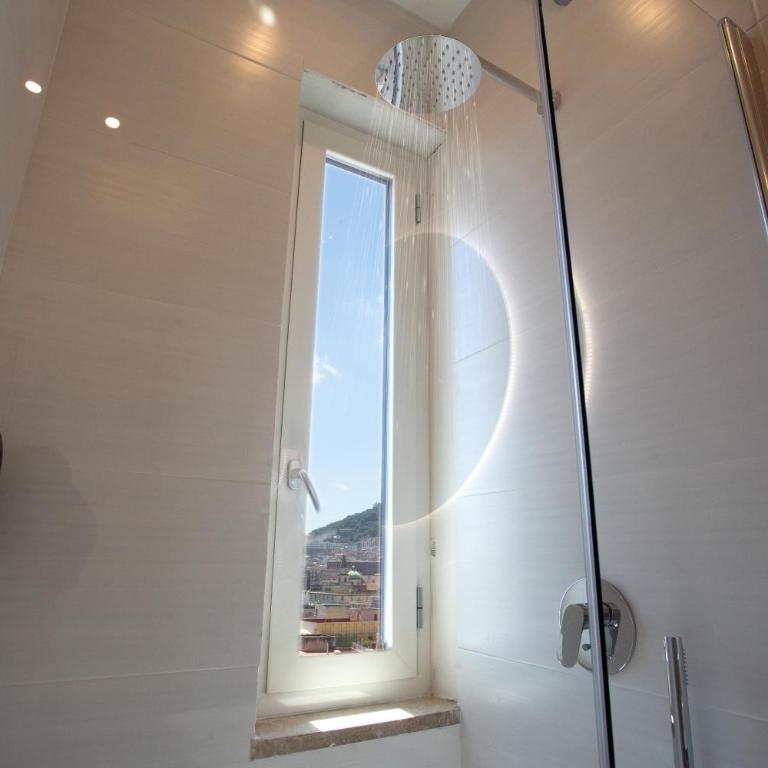 Marina 8 - Double Room with Private Bathroom - 7