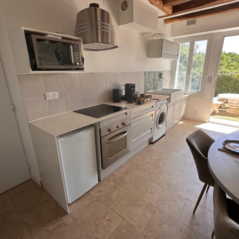 Le Toucan - One-Bedroom House - 11