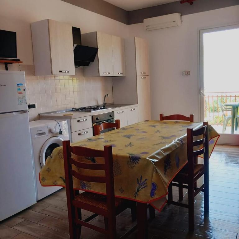 Residence Marino - Appartamento con 2 Camere da Letto - 3