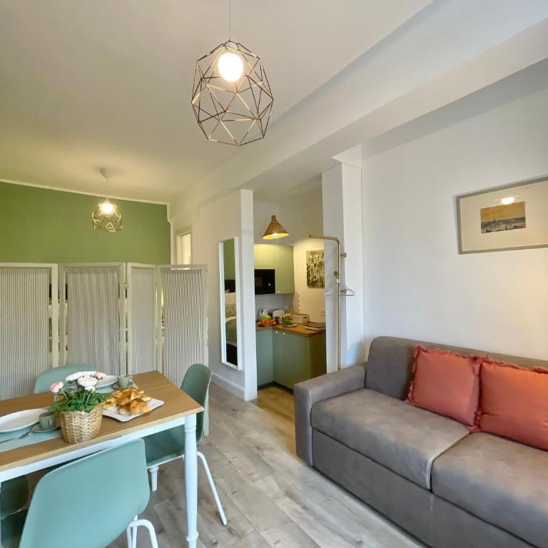 Happy Family Apartments Maggiolino - One-Bedroom Apartment - 10