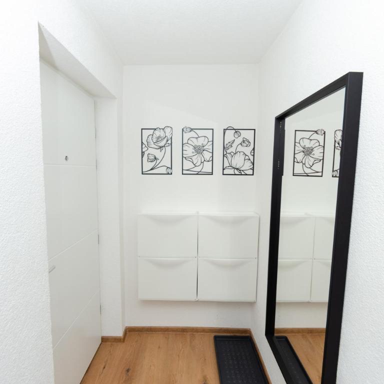 Apartment Center Korzo - Three-Bedroom Apartment - 7