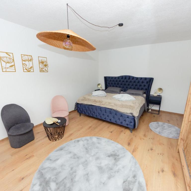 Apartment Center Korzo - Three-Bedroom Apartment - 16