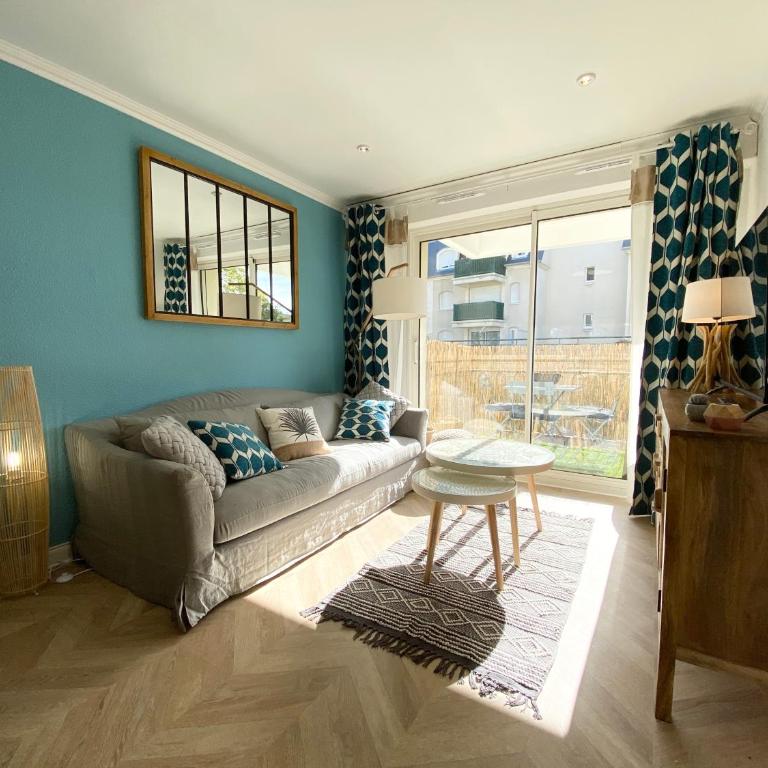 Cosy deux pièces coeur de ville avec parking privé - One-Bedroom Apartment - 1