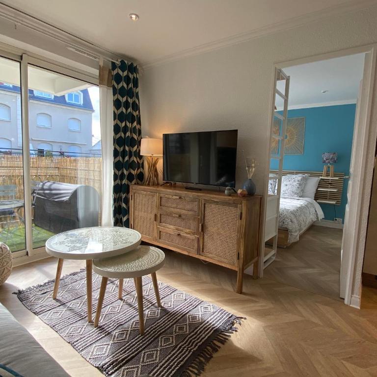 Cosy deux pièces coeur de ville avec parking privé - One-Bedroom Apartment - 20