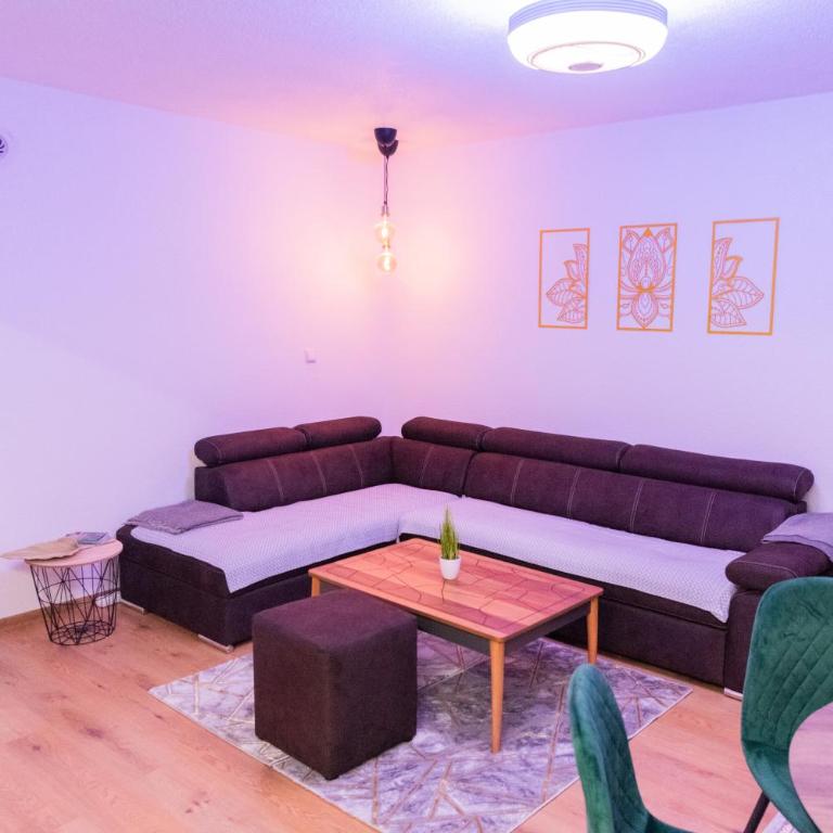 Apartment Center Korzo - Three-Bedroom Apartment - 40