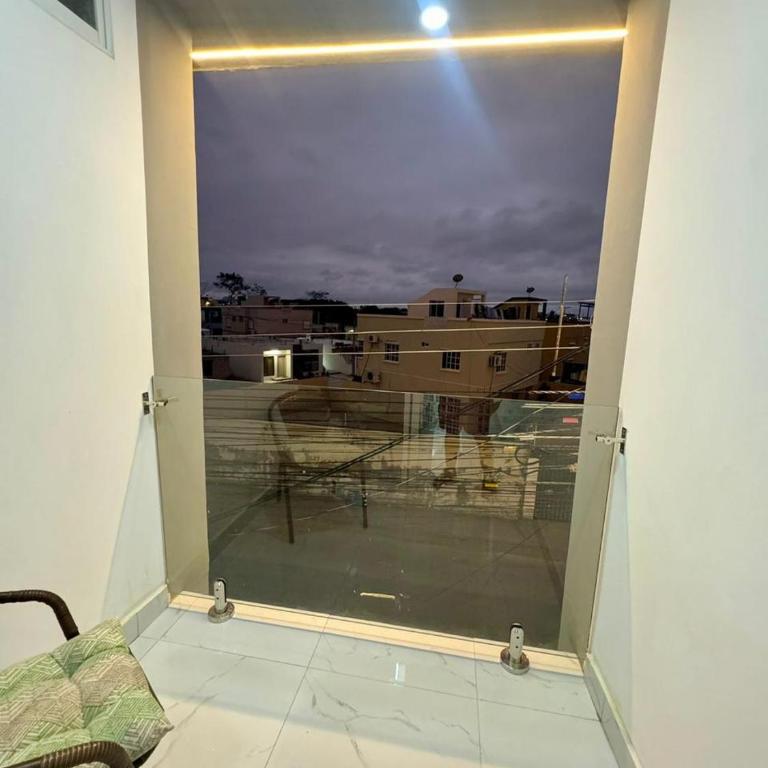 Hostal Las Orquideas 2 - Suite con cama grande y balcón - 2