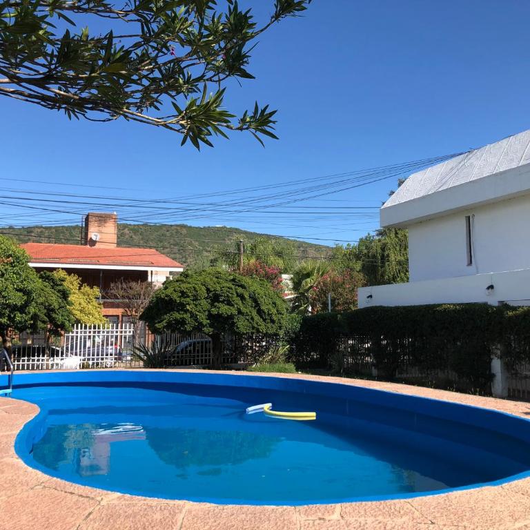 Complejo Los Pinos - Departamento de un dormitorio con parque y piscina - Apartamento de 1 dormitorio - 14