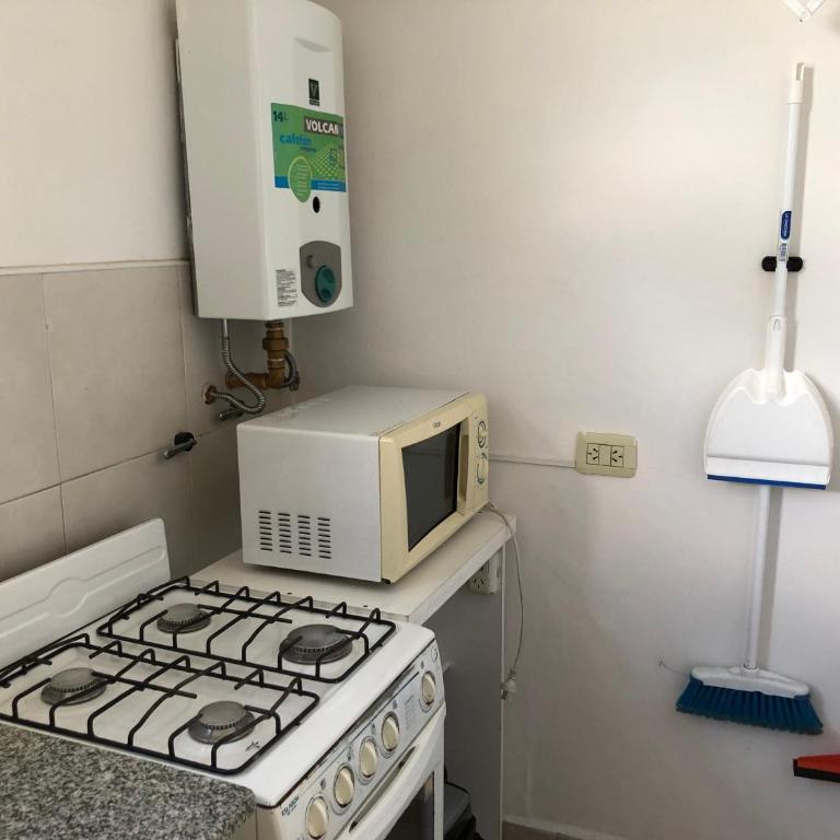 Complejo Los Pinos - Departamento de un dormitorio con parque y piscina - Apartamento de 1 dormitorio - 8