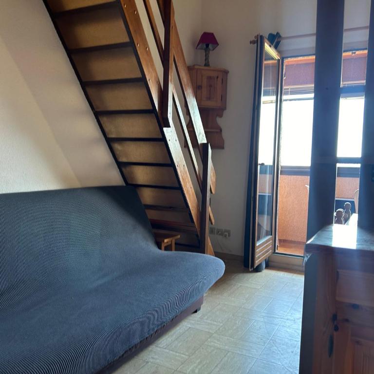 T2 Mezzanine Saint-Cyprien: Proche Plage, Parking Sécurisé, Équipé, Animaux Acceptés - FR-1-793-6 - Apartment - 4