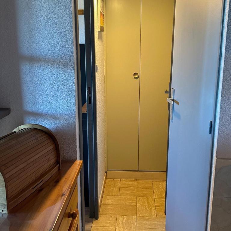 T2 Mezzanine Saint-Cyprien: Proche Plage, Parking Sécurisé, Équipé, Animaux Acceptés - FR-1-793-6 - Apartment - 10