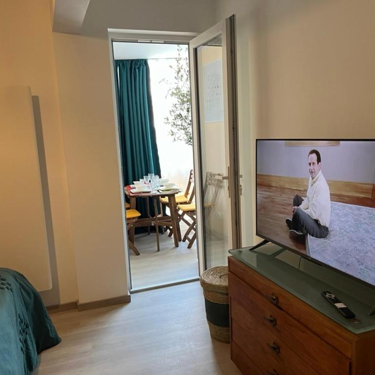 T2! 3 ou 4 personnes centre ville neuf avec garage - Apartamento de 1 dormitorio - 9