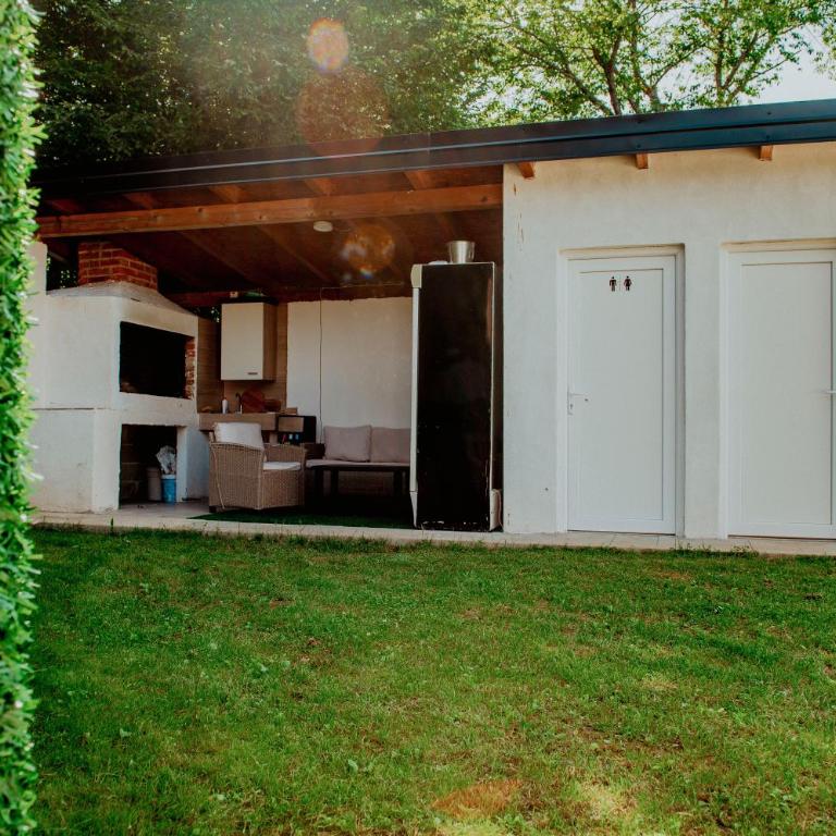 Kuća za odmor Vučjak - Two-Bedroom Villa - 8