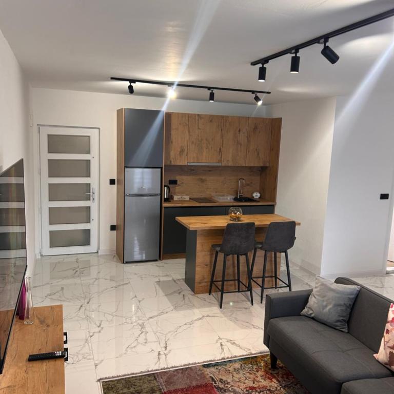 Apartmani Stars - Deluks Dvokrevetni Studio sa Bračnim Krevetom - 6