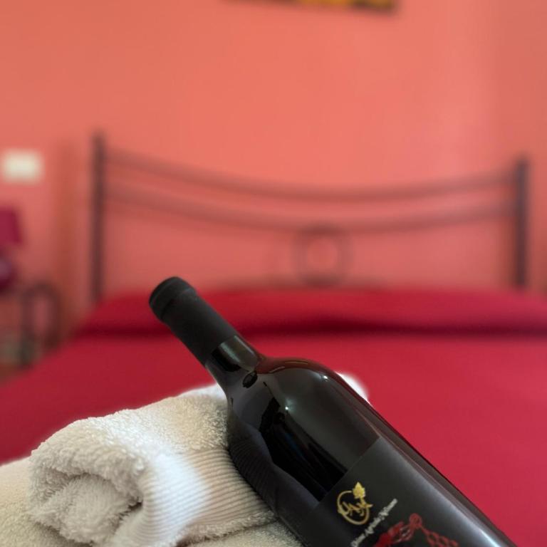 Krasì B&B - Camera Matrimoniale con Bagno Privato - 8