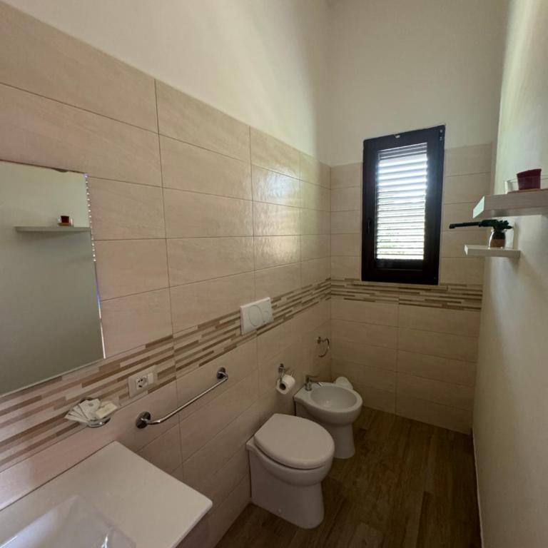 Krasì B&B - Camera Matrimoniale con Bagno Privato - 9