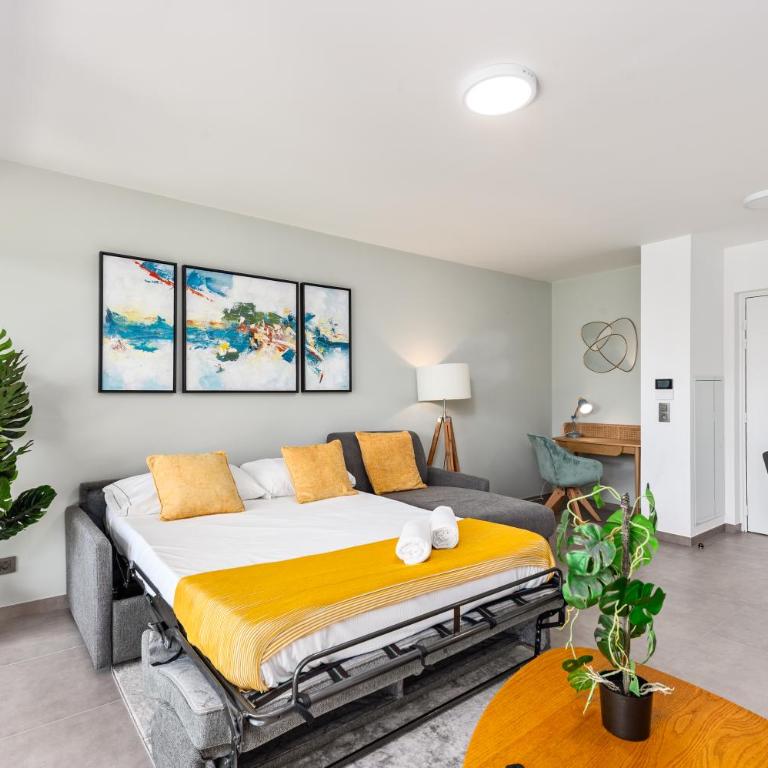 Luxueux appartement - Parking privé - Piscine - CC - Appartement 1 Chambre - 9
