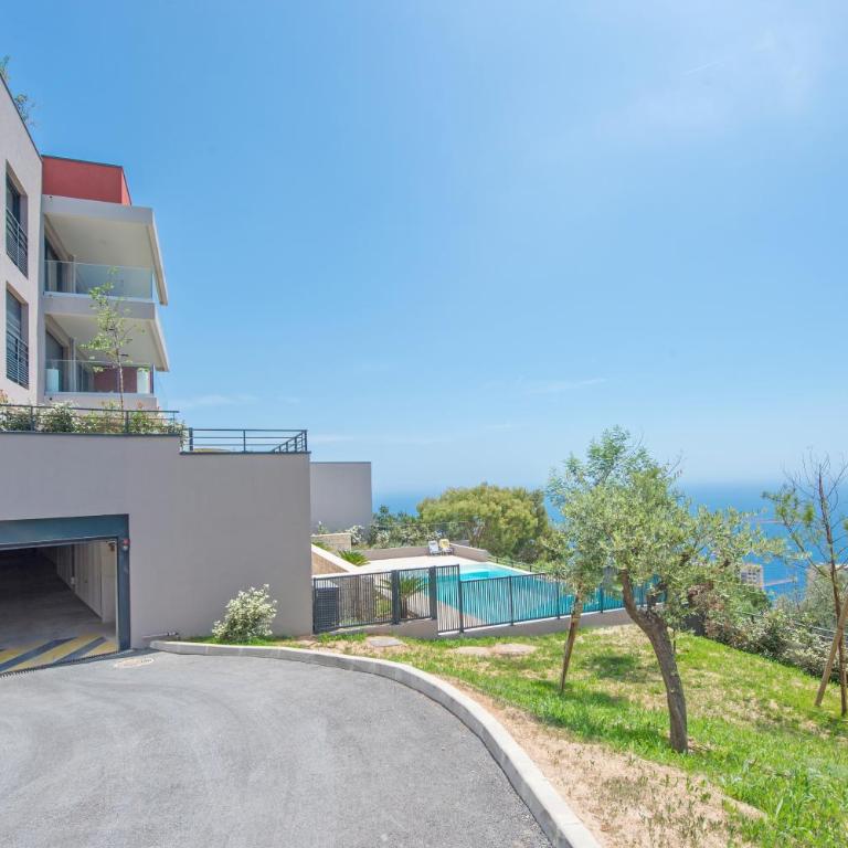 Luxueux appartement - Parking privé - Piscine - CC - Appartement 1 Chambre - 33