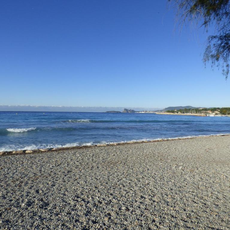 Superbe T3 avec jardin, résidence avec piscine et accés plages - Appartement 2 Chambres - 14