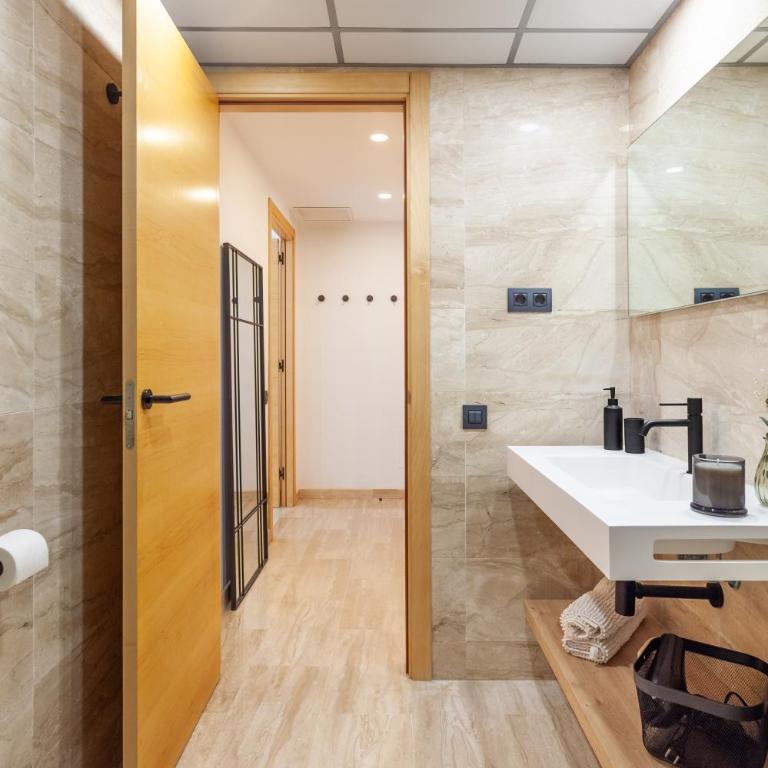 Cozy Apartment II - Les Corts - Apartamento de 2 dormitorios con balcón y terraza - 24