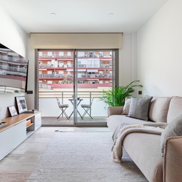 Cozy Apartment II - Les Corts - Apartamento de 2 dormitorios con balcón y terraza - 1