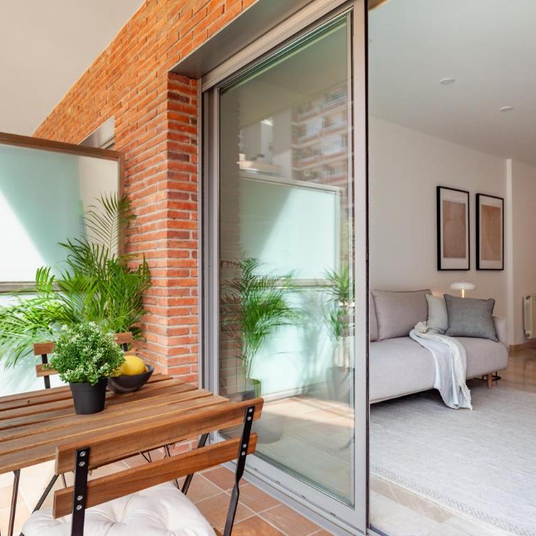 Cozy Apartment II - Les Corts - Apartamento de 2 dormitorios con balcón y terraza - 4