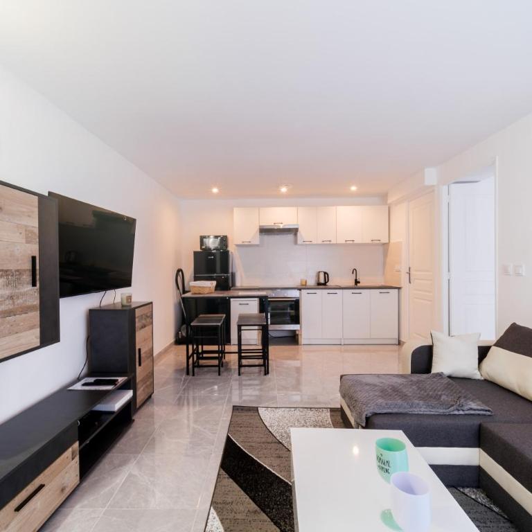 Batié - Appt 4 personnes à Mulhouse - Appartement 1 Chambre - 8