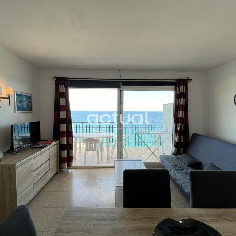 Cavall Bernat 84 - Apartamento de 2 dormitorios - 4
