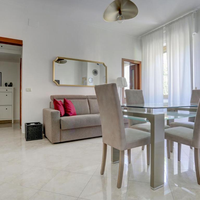 Vatican Apt Doria 64 - Home and More - One-Bedroom Apartment - 14